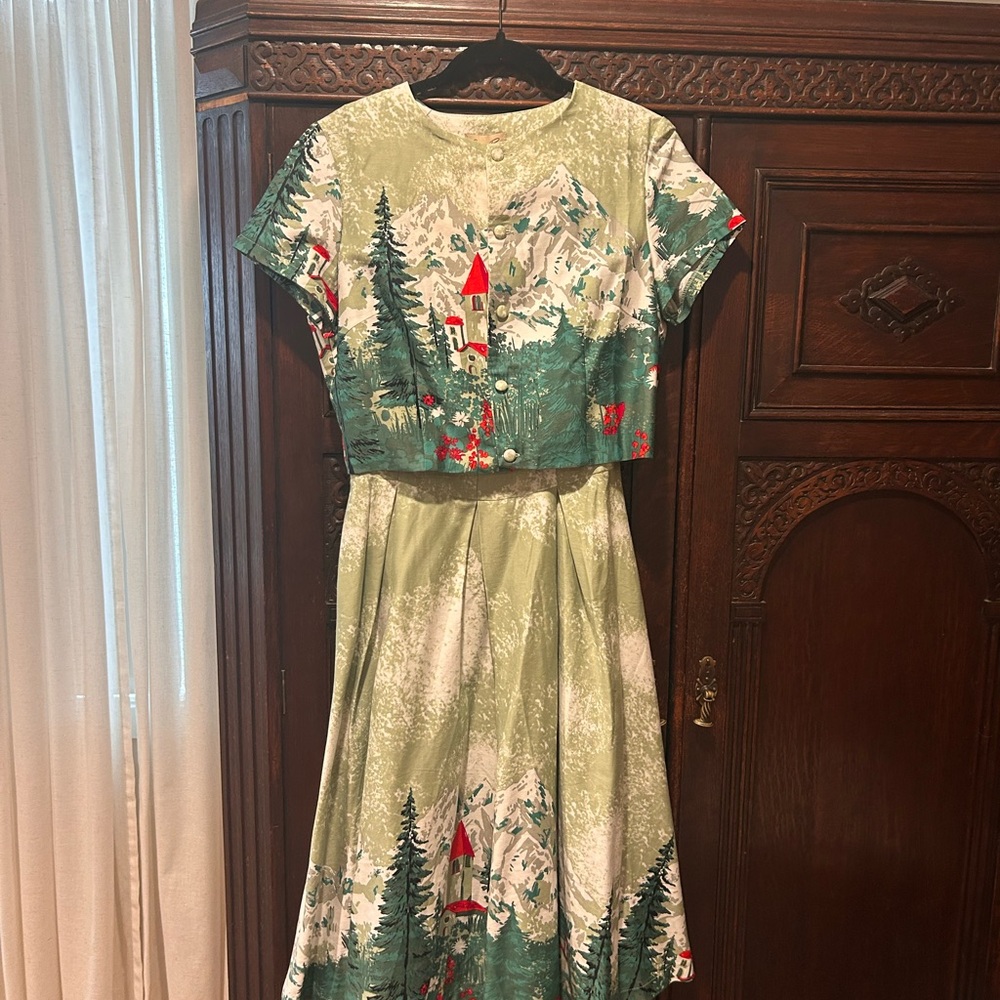 Lindy Bop Modcloth retro swiss alps winter Christmas village dress M 8